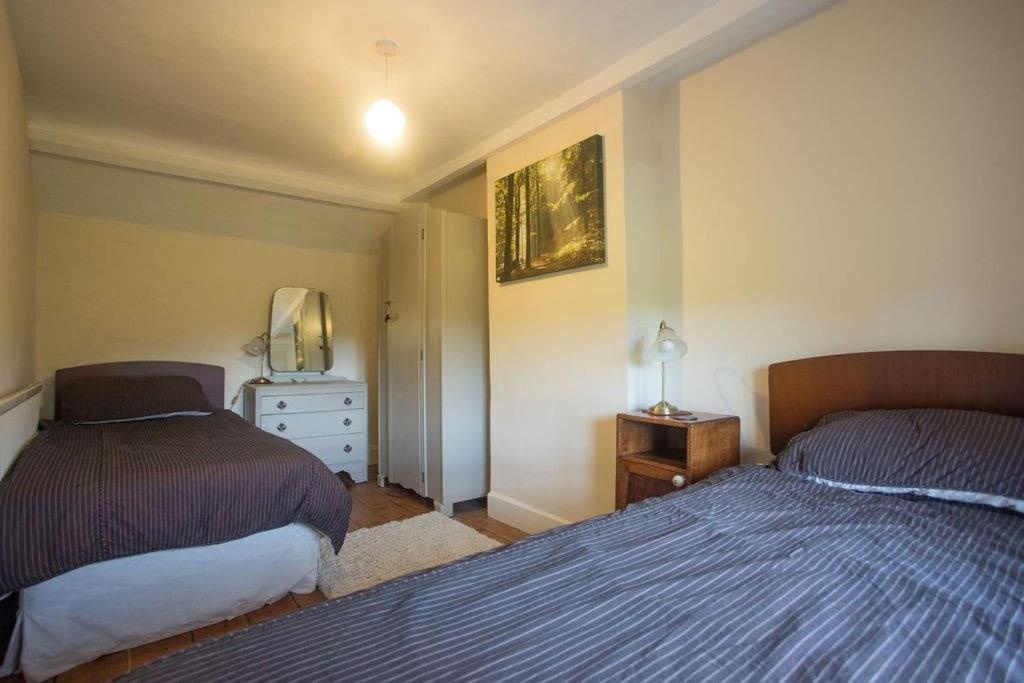 Perfect Cottage Retreat Near The Brecon Beacons Llanwrda Exterior photo